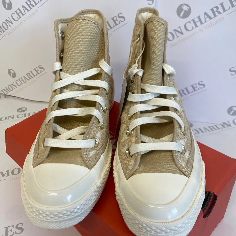 BOXED PAIR OF CONVERSE CHUCK 70 HI OAT MILK SHOES SIZE EU39