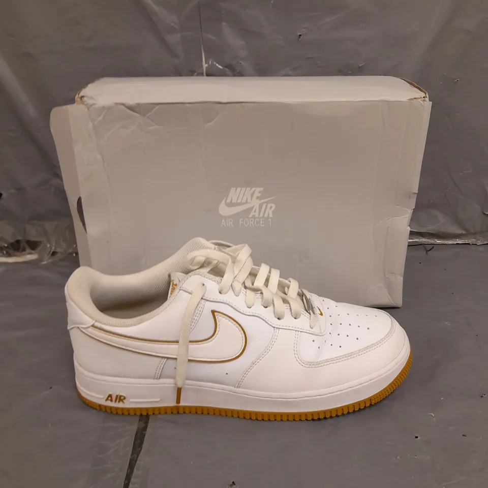 BOXED PAIR OF NIKE AIR FORCE 1 07 WHITE/BRONZE UK 10.5