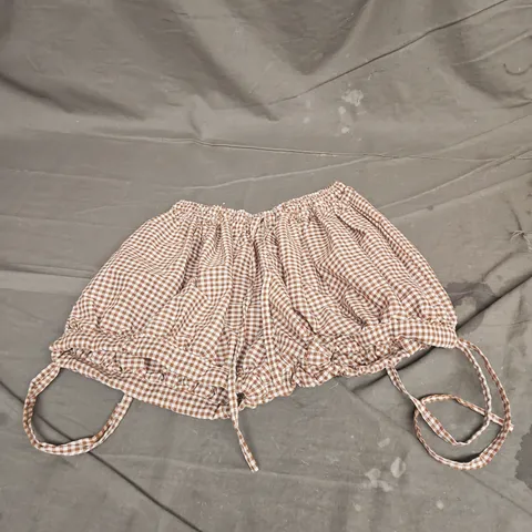 ARODAZI CHECK OSHI SHORTS IN BROWN ONE SIZE