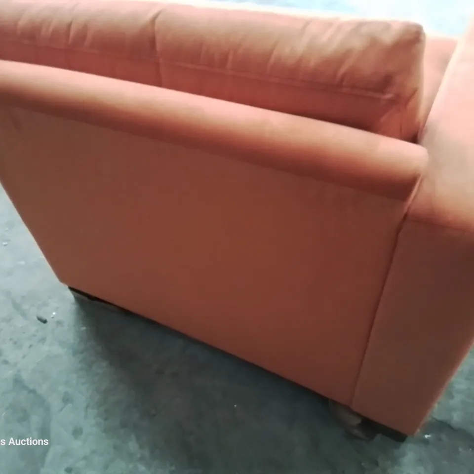 QUALITY BRITISH DESIGNER & MANUFACTURED LOUNGE Co. LOLA END UNIT ORANGE FABRIC 