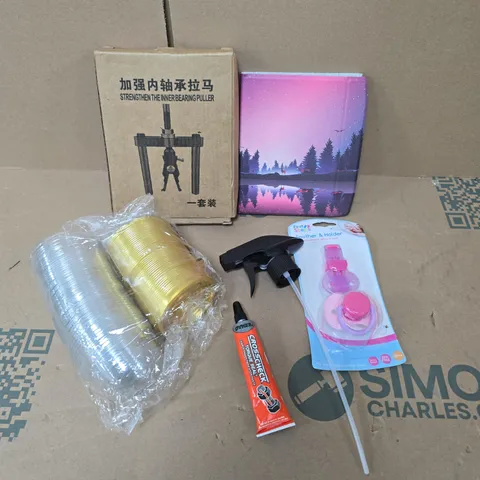 APPROXIMATELY 20 ASSORTED HOUSEHOLD PRODUCTS TO INCLUDE PICNIC CUPS, TORQUE SEAL, STORAGE BAGS ETC 