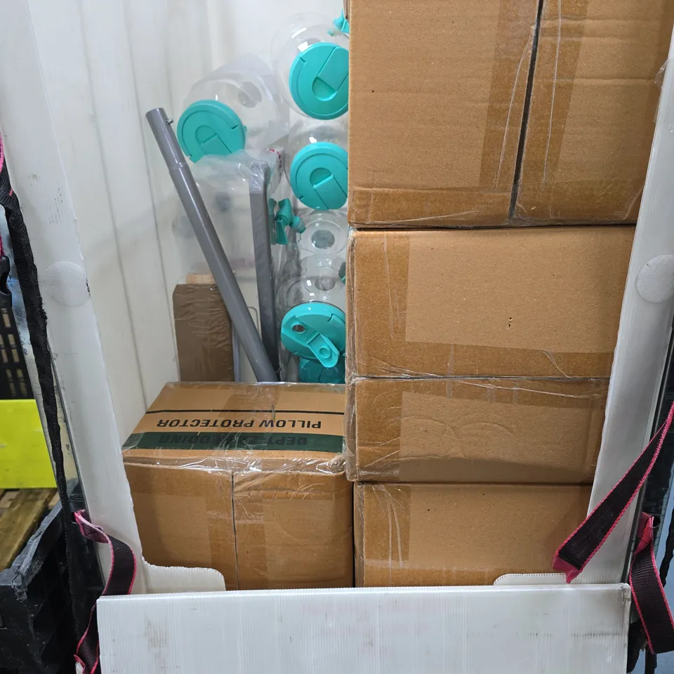 CAGE OF APROX 15 ASSORTED HOUSEHOLD ITEMS TO INCLUDE PILLOW PROTECTORS, DRINKS DISPENSERS ETC - COLLECTION ONLY 