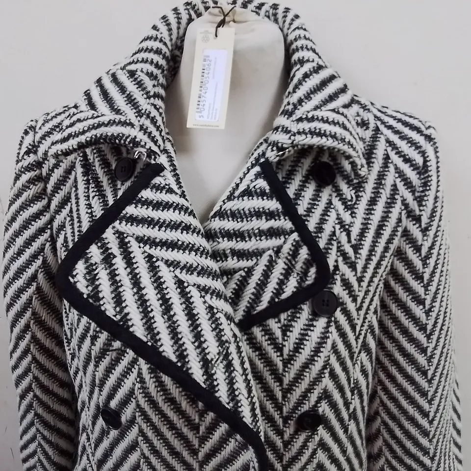 OASIS DOUBLE BREASTFED CHEVRON MILITARY COAT IN MONO - 16