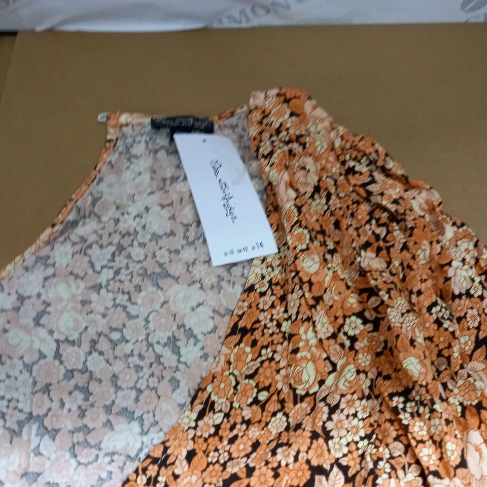 MISS SELFRIDGE FLARED SLEEVE WRAP PLAYSUIT - UK 14