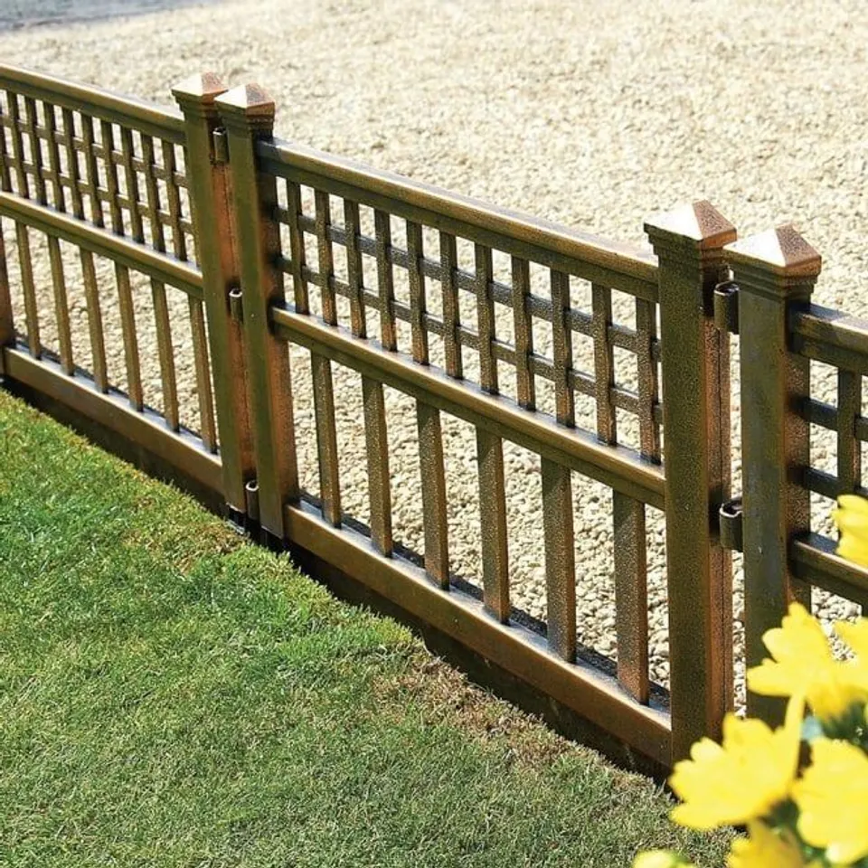 GREENHURST BRONZE GARDEN FENCE PANELS – SET OF 4 (BOXED)