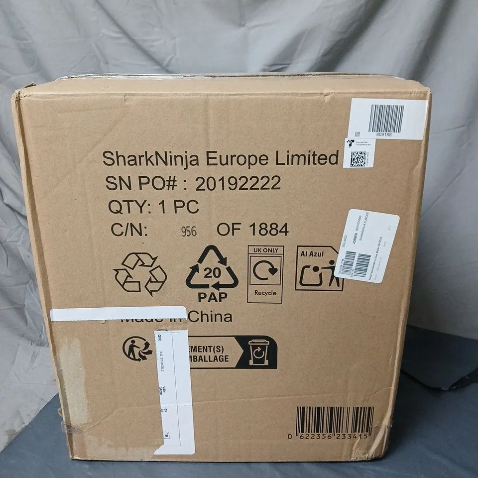 NINJA FOODI BLENDER & SOUP MAKER HB150UK