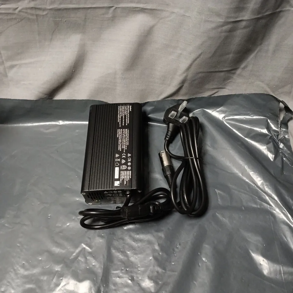 MG PF2408LP 24V BATTERY CHARGER – 100-240V AC IN, 24V DC OUTPUT (LEAD-ACID AGM/GEL ONLY)