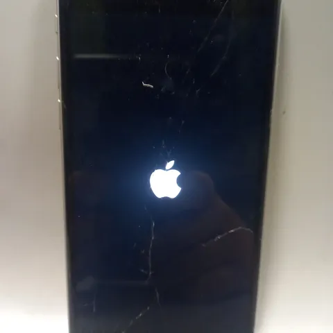 APPLE IPHONE 6S (A1688) SMARTPHONE IN SILVER