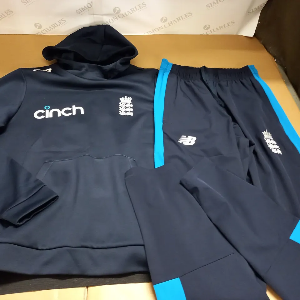 ENGLAND NEW BALANCE TRACKSUIT IN NAVY - EUR S