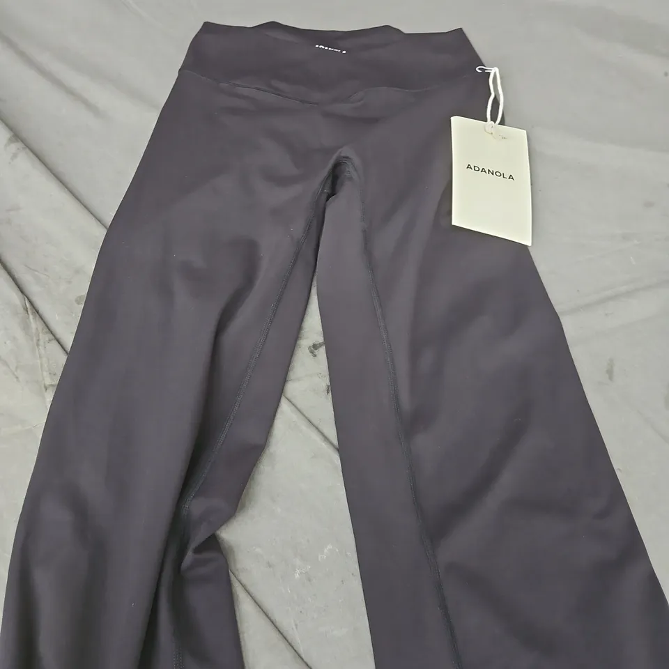 ADANOLA ULTIMATE WRAP OVER YOGA PANT – BLACK – TALL – SIZE S