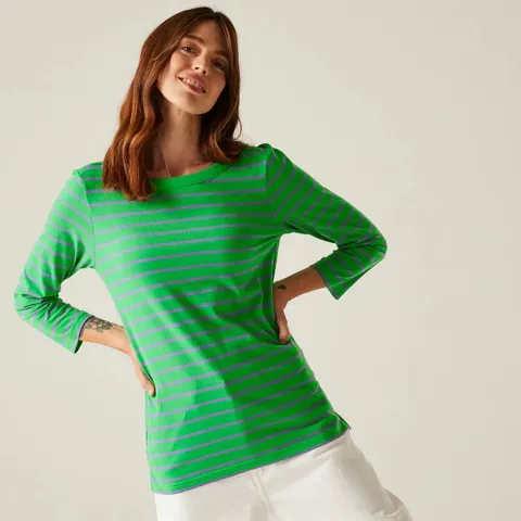 BRAND NEW REGATTA BAYLETTE WOMEN'S TEE II IN ISLAND GREEN PAISLEY - UK 20
