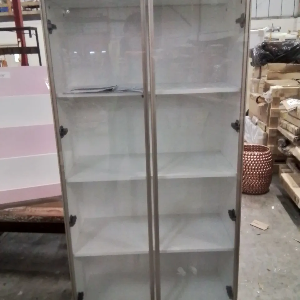 GAFFORD STANDARD DISPLAY STAND WITH LIGHTING WHITE