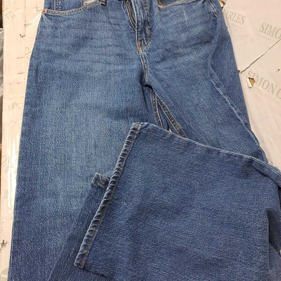 H&M DEMIN BOOT CUT JEANS - EUR 36