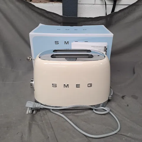 BOXED SMEG 2-SLICE TOASTER IN OFF WHITE
