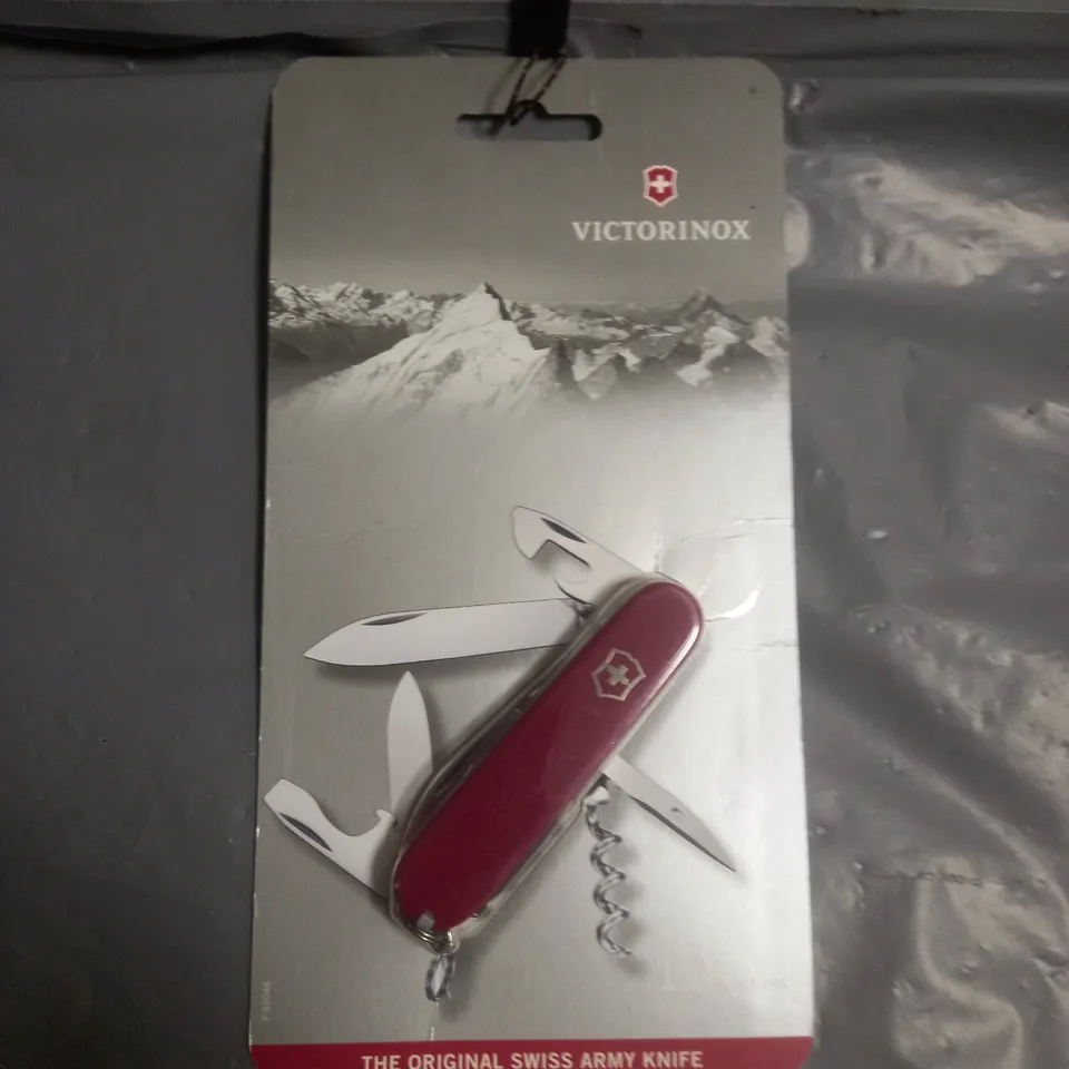 VICTORINOX 12 FUNCTION SWISS ARMY KNIFE 