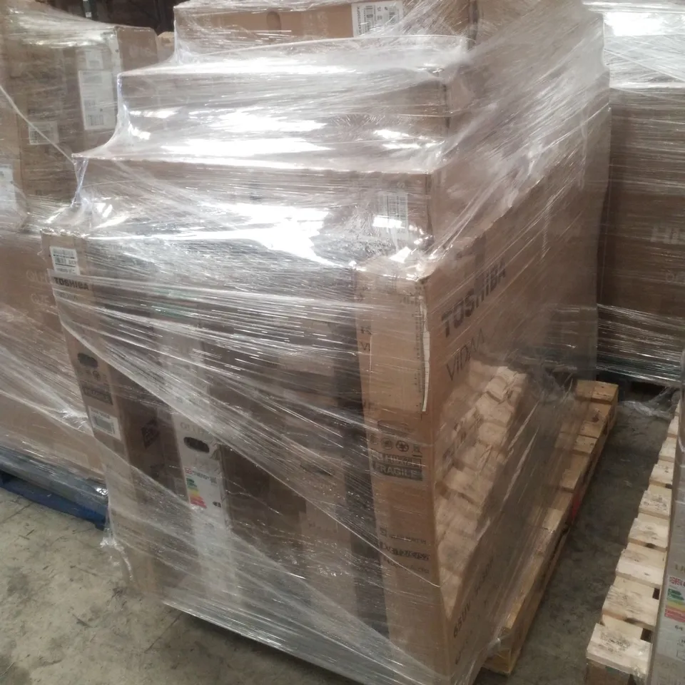 PALLET CONTAINING APPROXIMATELY 11 DAMAGED TVS