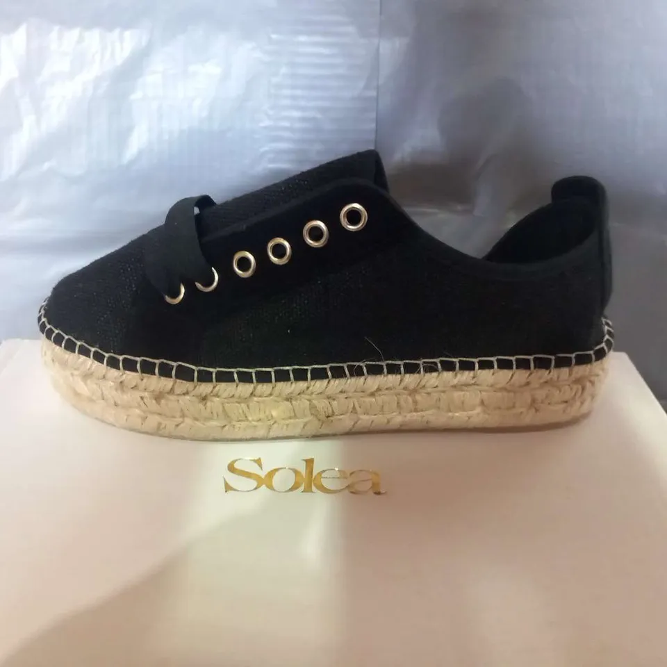 BOXED SOLEA JODIE BLACK FABRIC SIZE 3