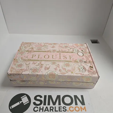P LOUISE MAKE-UP SET – PINK FLORAL BOX (MINI ITEMS)