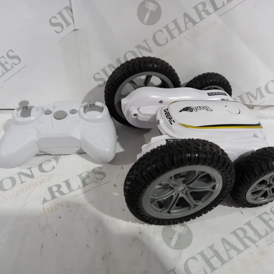 BOXED DEERC DE38 360 ROTATION STUNTCAR