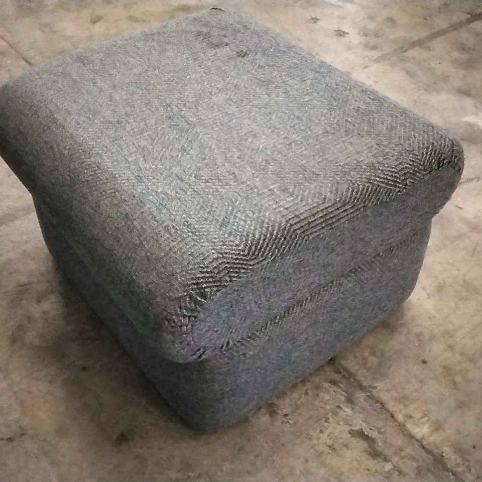 QUALITY BRITISH DESIGNED & MANUFACTURED G PLAN FOOTSTOOL GREY FABRIC 