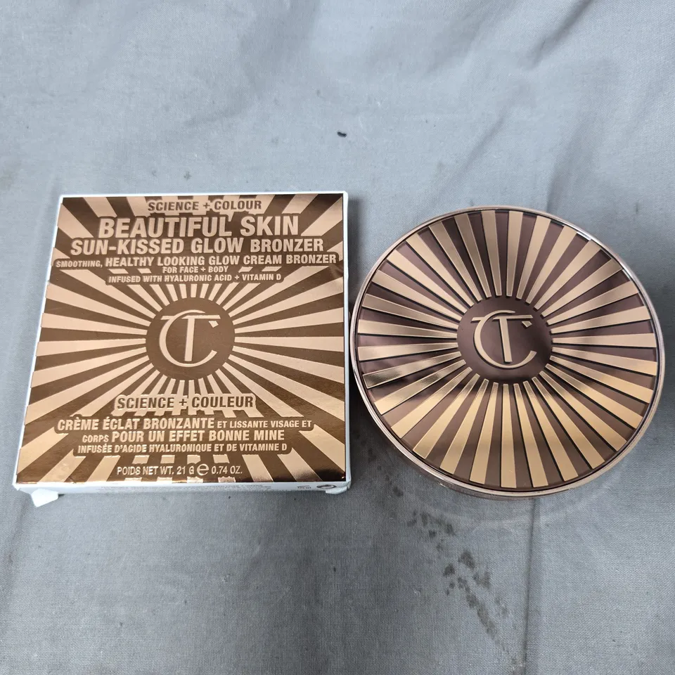 CHARLOTTE TILBURY SCIENCE + COLOUR BEAUTIFUL SKIN SUN-KISSED GLOW BRONZER 