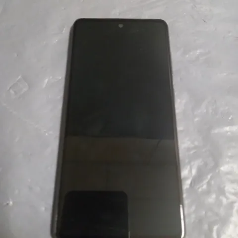 SAMSUNG GALAXY A52
