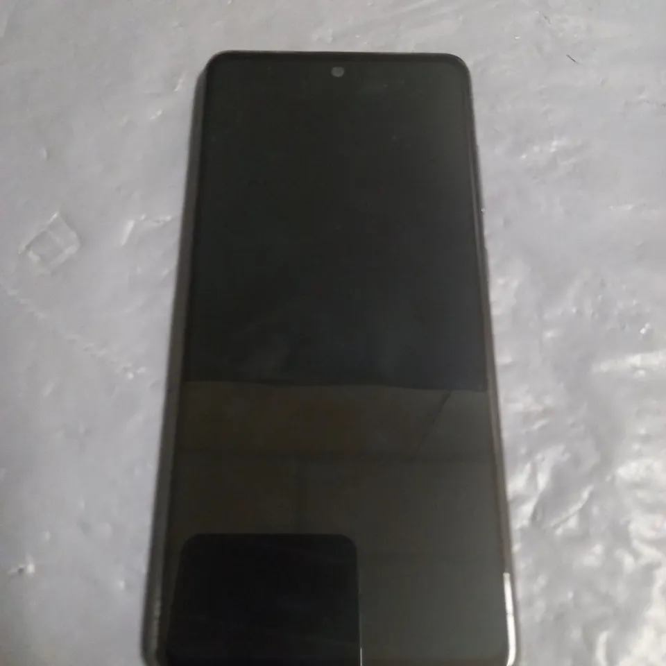 SAMSUNG GALAXY A52