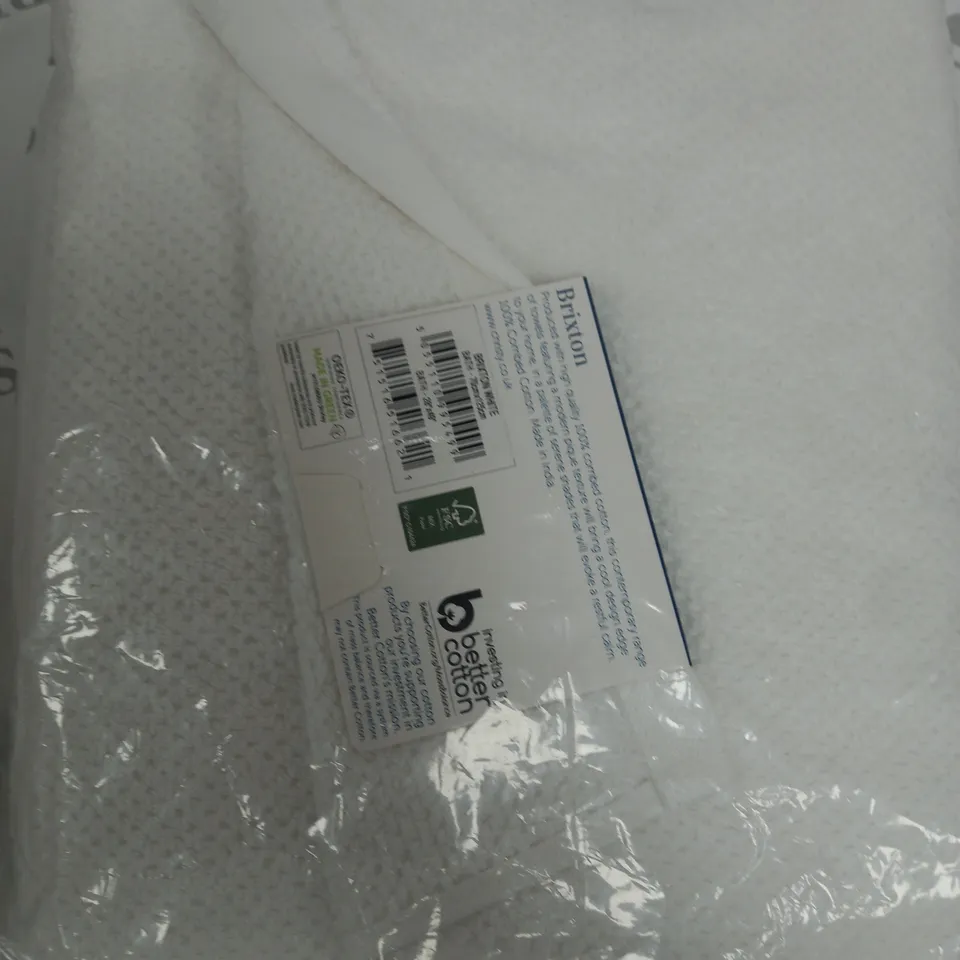 CHRISTY BRIXTON BATH TOWEL
