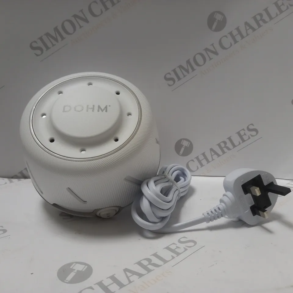 BOXED YOGASLEEP DOHM IN WHITE