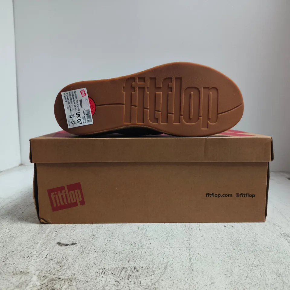 BOXED PAIR OF FITFLOP PLATFFORMS ESPADR LEATHER FISHERMAN WEDGE SANDALS IN BURNT BERRY SIZE UK 7