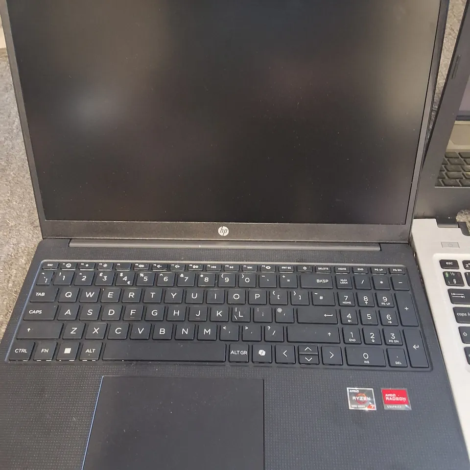 LOT OF 6 ASSORTED LAPTOPS TO INCLUDE HP RYZEN 7, ACER CHROMEBOOK AND ASUS