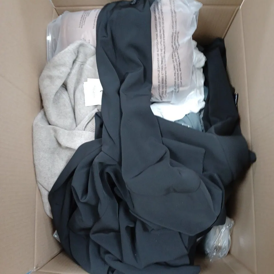 LARGE BOX OF ASSORTED CLOTHING ITEMS IN VARIOUS COLOURS AND SIZES INCLUDING TROUSERS , TOPS AND JUMPERS 