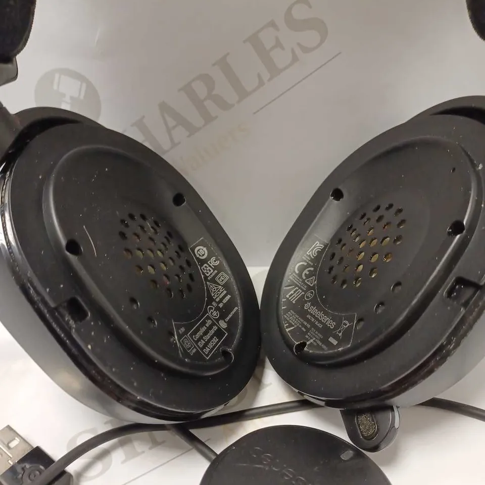 STEELSERIES ARCTIS 7 WIRELESS GAMING HEADSET