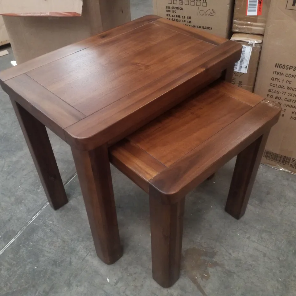BOXED SET OF 2 NESTING COFFEE TABLE - BROWN
