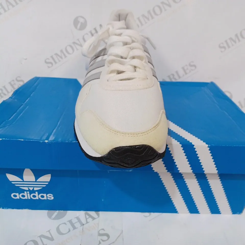 BOXED PAIR OF ADIDAS USA 84 TRAINERS IN CREAM/GREY UK SIZE 8