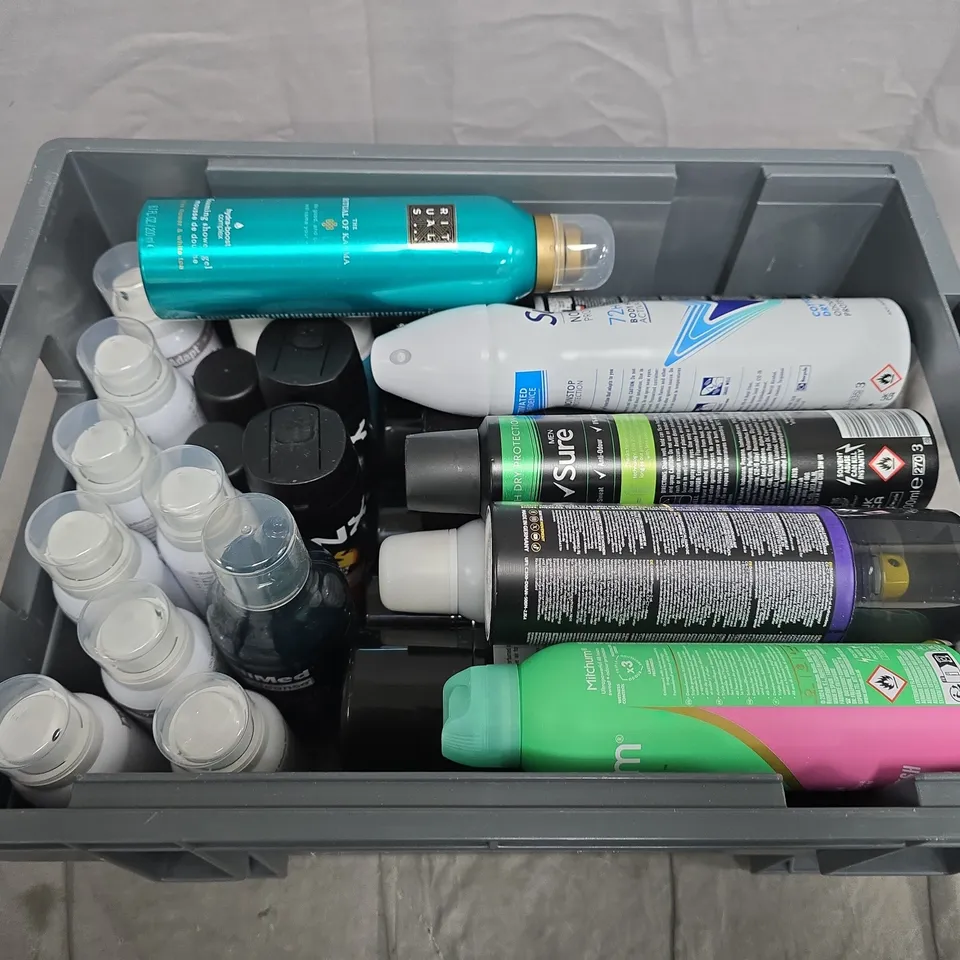 APPROXIMATELY 10 ASSORTED AEROSOLS TO INCLUDE LYNX RITUALS AND SURE MEN