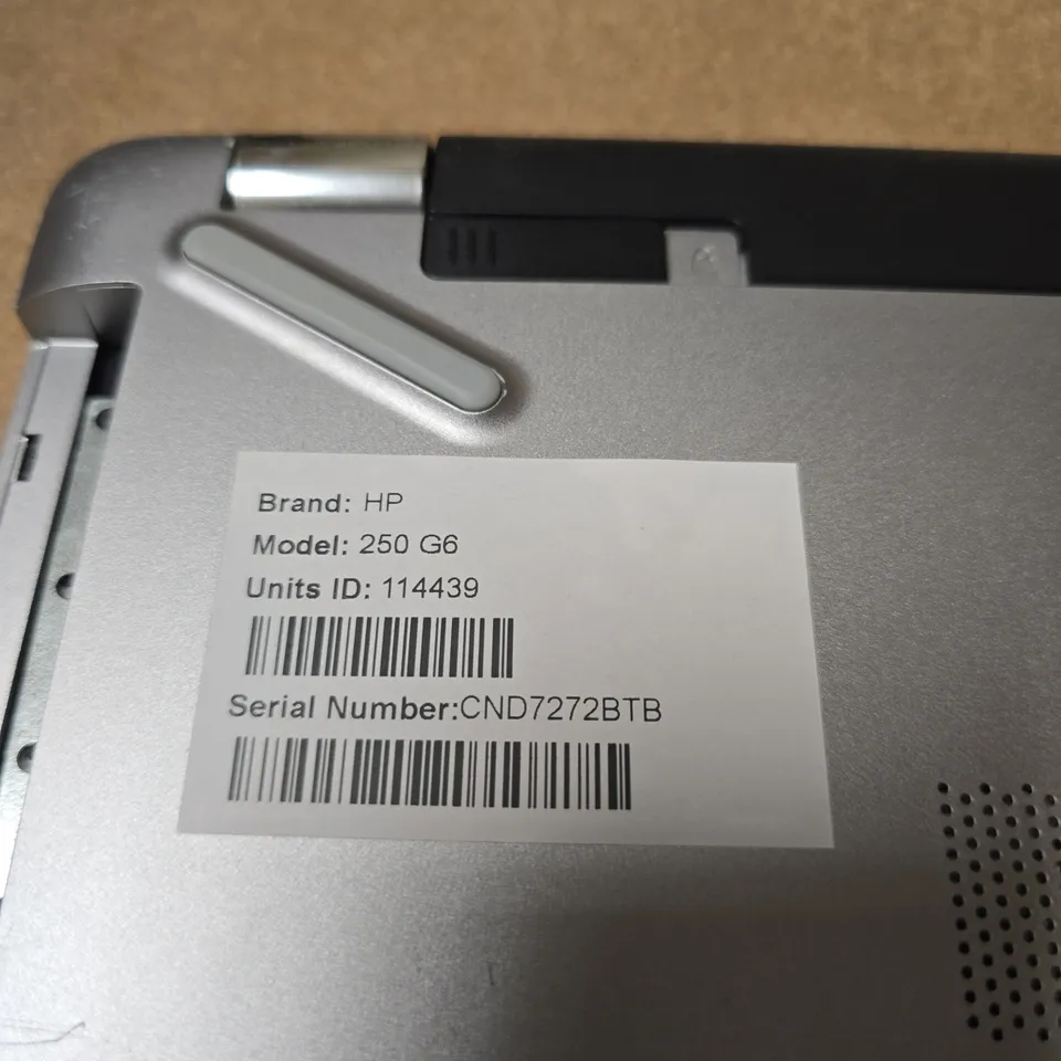 HP 250 G6 LAPTOP = DAMAGE TO CASING