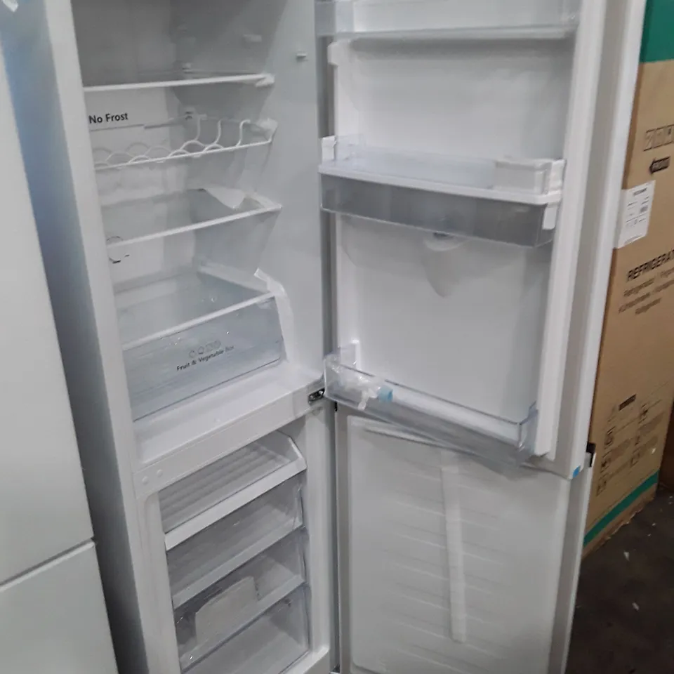 HISENSE RB327N4WWE 55CM WIDE, TOTAL NO FROST, FREESTANDING FRIDGE FREEZER - WHITE