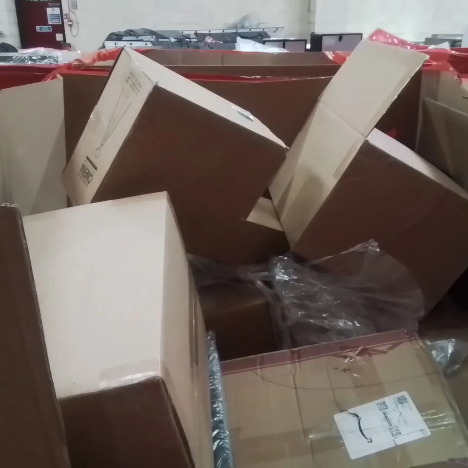 PALLET OF ASSORTED HOUSEHOLD GOODS AND PRODUCTS TO INCLUDE;CAT LITTER BOX, CEILING FAN WITH LIGHT, MICROWAVE OVEN SHELF AND OTHER ASSORTED ITEMS...