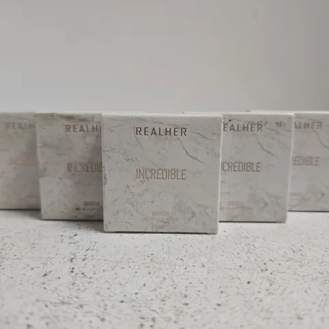 BOX OF APPROXIMATELY 80 X REALHER INCREDIBLE BRONZER (2.5G)