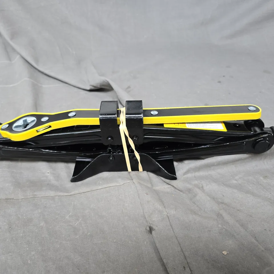 2.5 T SCISSOR JACK 