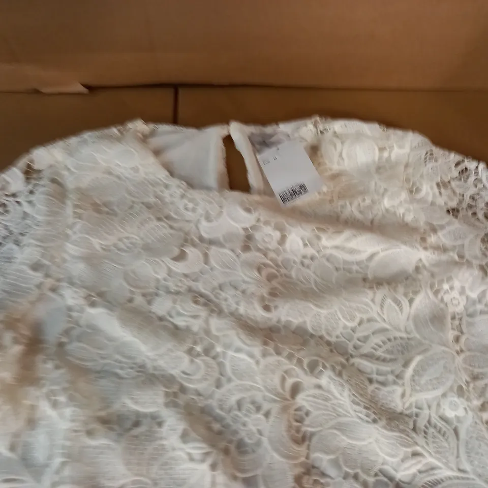 H&M FLORAL ROPE SLEEVED DRESS IN WHITE - EUR M