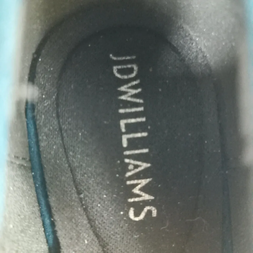 JD WILLIAMS BLUE SUEDE-LOOK HEELS , UK 7 EX WIDE (EU 41, US 9) – MID-HEEL