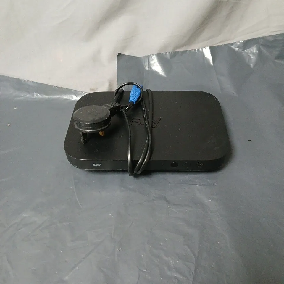 SKY HD DIGIBOX SET-TOP BOX – SKY BRANDED (POWER ADAPTOR INCLUDED)