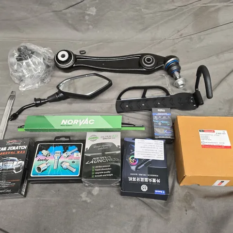 APPROXIMATELY 8 ASSORTED AUTO ITEMS TO INCLUDE FORD BRAKE PAD KIT FRONT, NORVAC WIPERS, AND CAR SCRATCH REMOVAL WAX ETC. - COLLECTION ONLY 