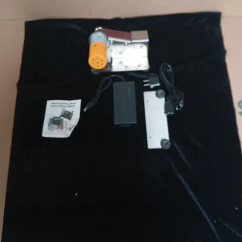 DOUBLE GRINDING WHEEL ACCESSORIES INSTALLATION – MANUAL & COMPONENTS BOXED.