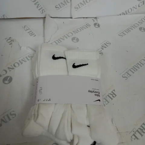 NIKE EVERYDAY SOCKS - X6 - SIZE 8-11