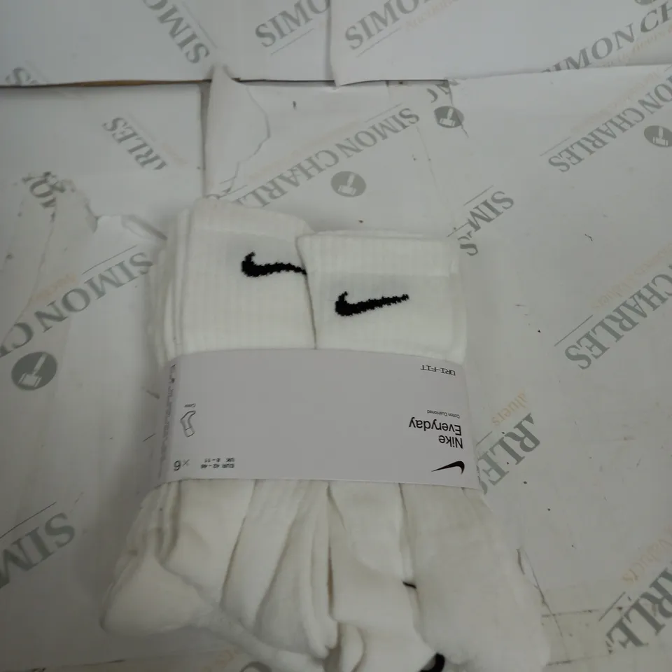 NIKE EVERYDAY SOCKS - X6 - SIZE 8-11