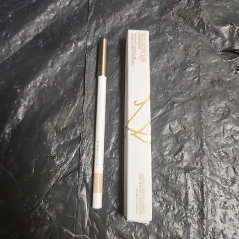 LISA ELDRIDGE SEAMLESS SKIN PINPOINT CONCEALER MICRO CORRECTING PENCIL – SHADE 4