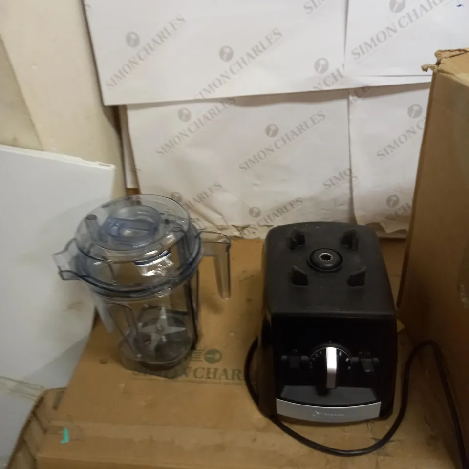 VITAMIX HIGH PERFORMANCE BLENDER ASCENT SERIES